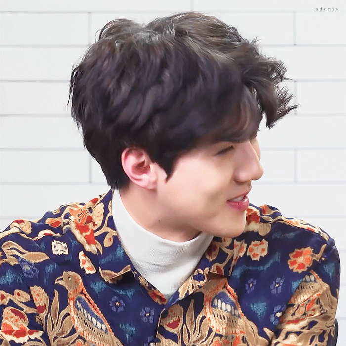 A moment captured by Sehun (EXO)'s fan