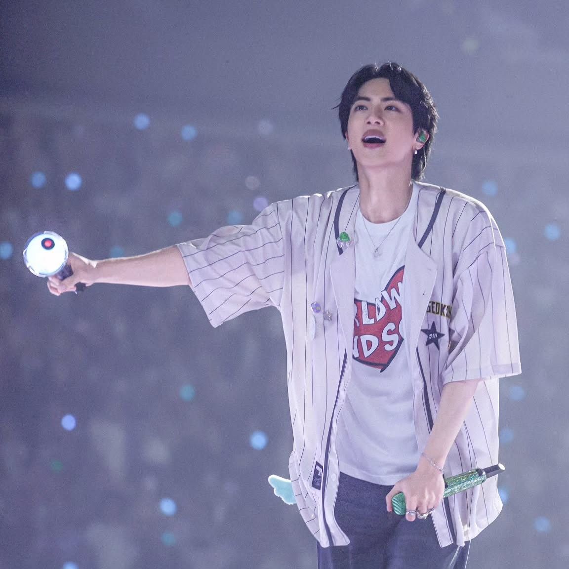 Potret di balik layar Jin (BTS)