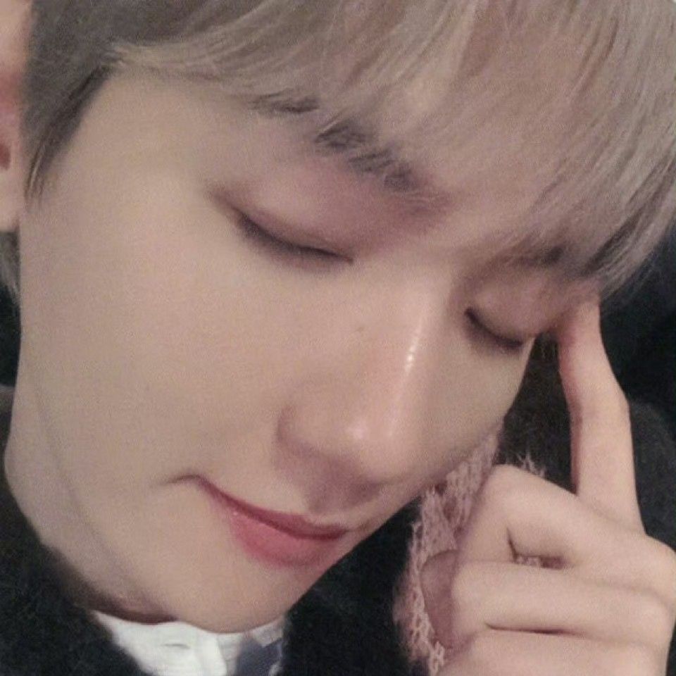 ベクヒョン (EXO)の最近の活動写真