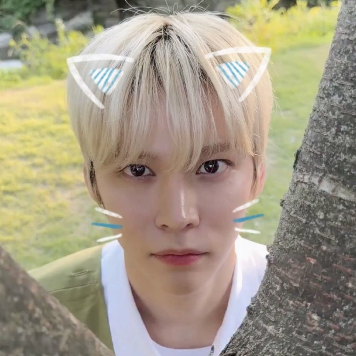 Recent activity shot of Eunseok (RIIZE)