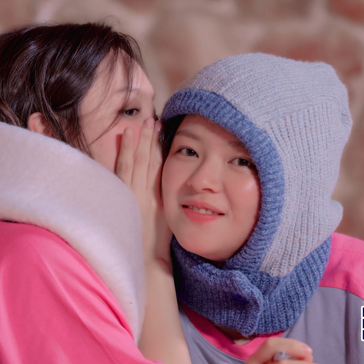 A moment captured by Jeongyeon (TWICE)'s fan