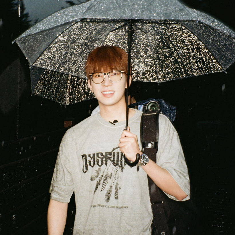 Recent activity shot of Wonwoo (SEVENTEEN)