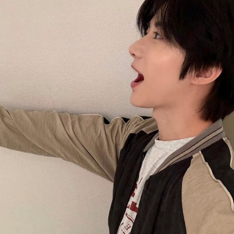 Latest photo of Beomgyu (TOMORROW X TOGETHER)