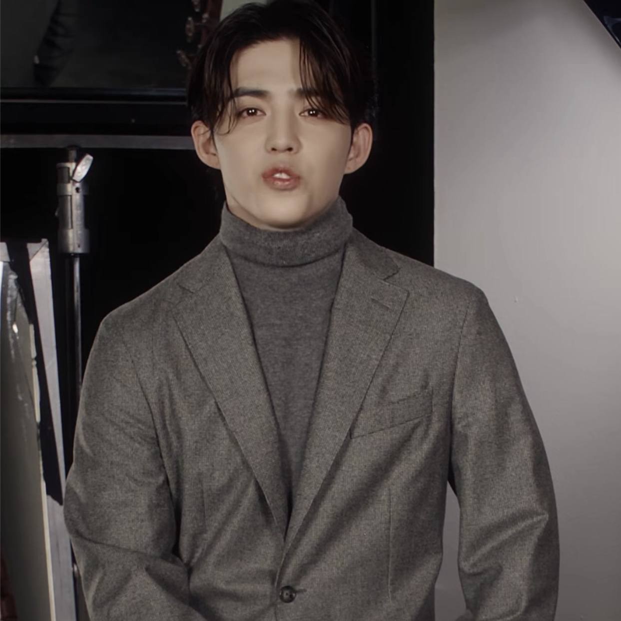 Behind-the-scenes cut of SEVENTEEN