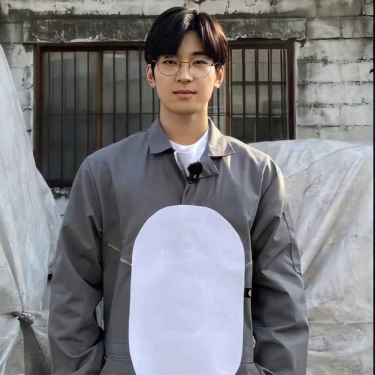 Behind-the-scenes cut of Wonwoo (SEVENTEEN)