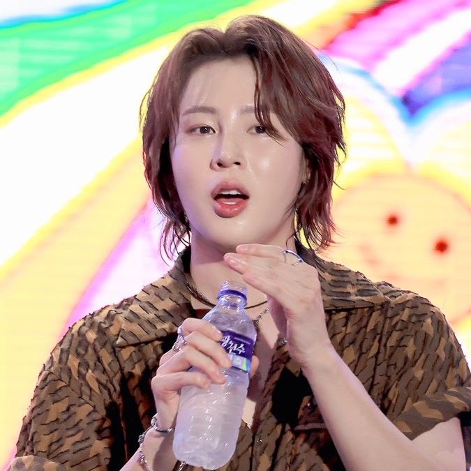 Latest photo of Ha Sungwoon