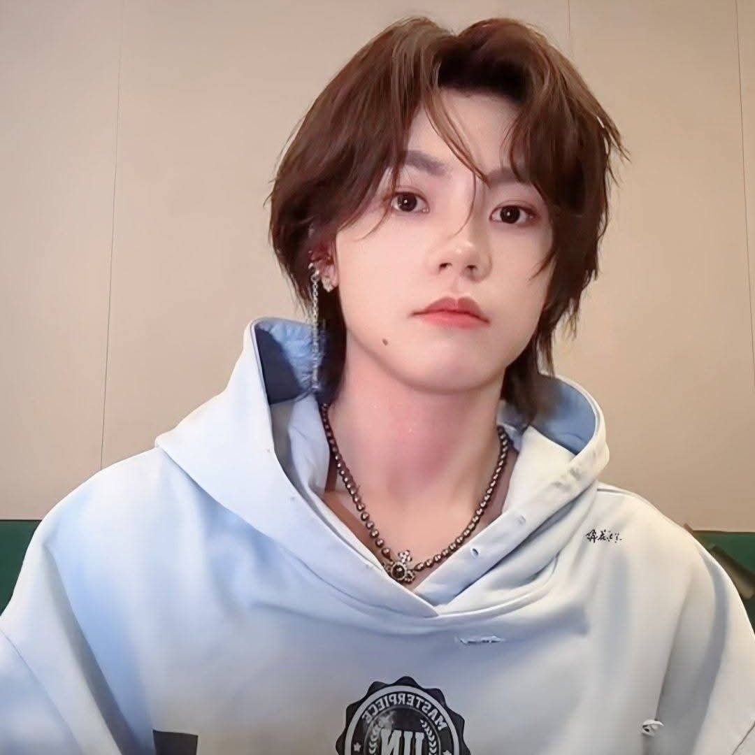 Today’s hot picks from the 숑 (NexT1DE) community