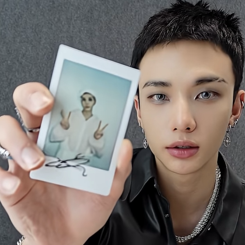 A moment captured by Hyunjin (Stray Kids)'s fan