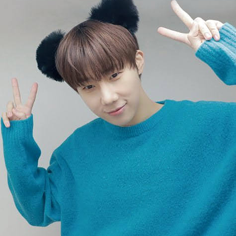 Latest photo of Sungkyu (INFINITE)