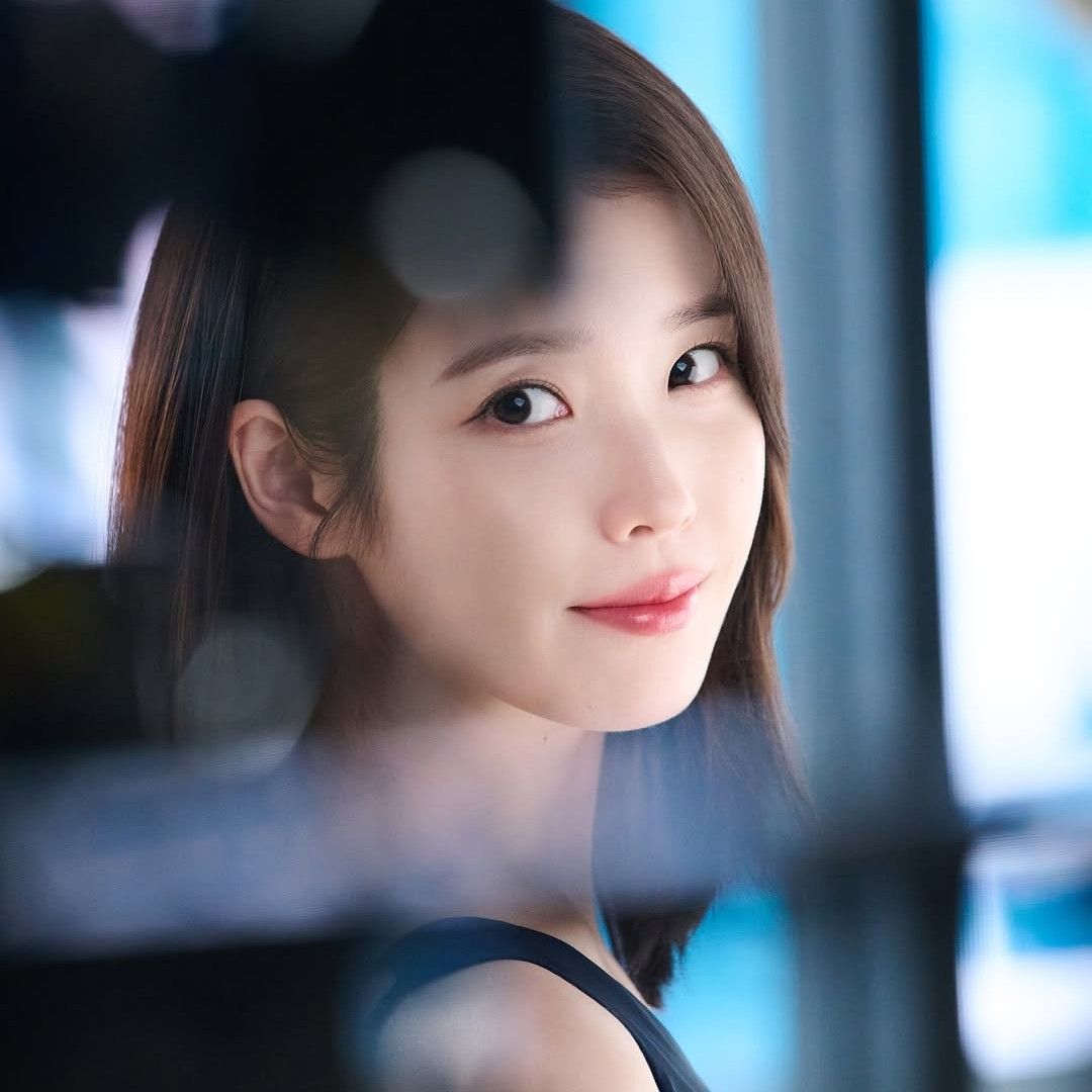 Recent activity shot of IU