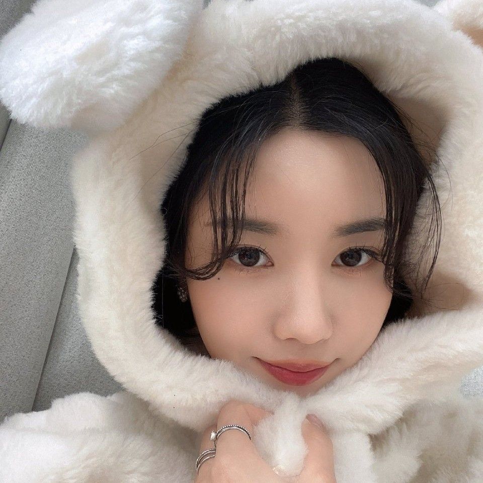 Latest photo of Kwon Eunbi