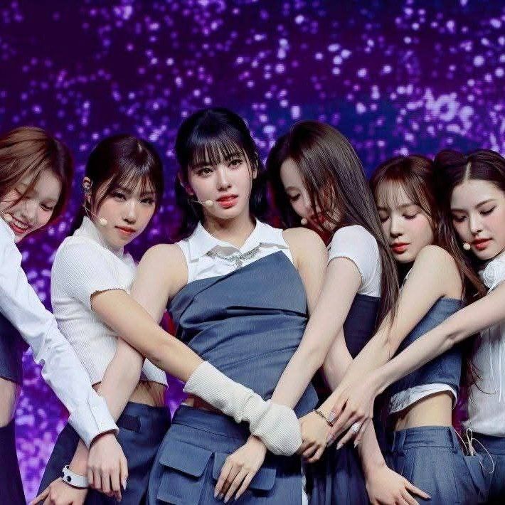 A moment captured by izna's fan