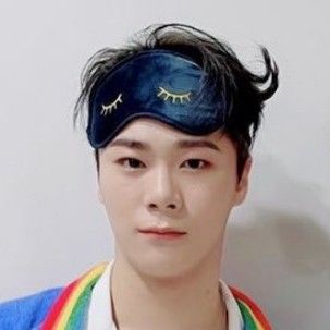 Latest photo of Moonbin (ASTRO)