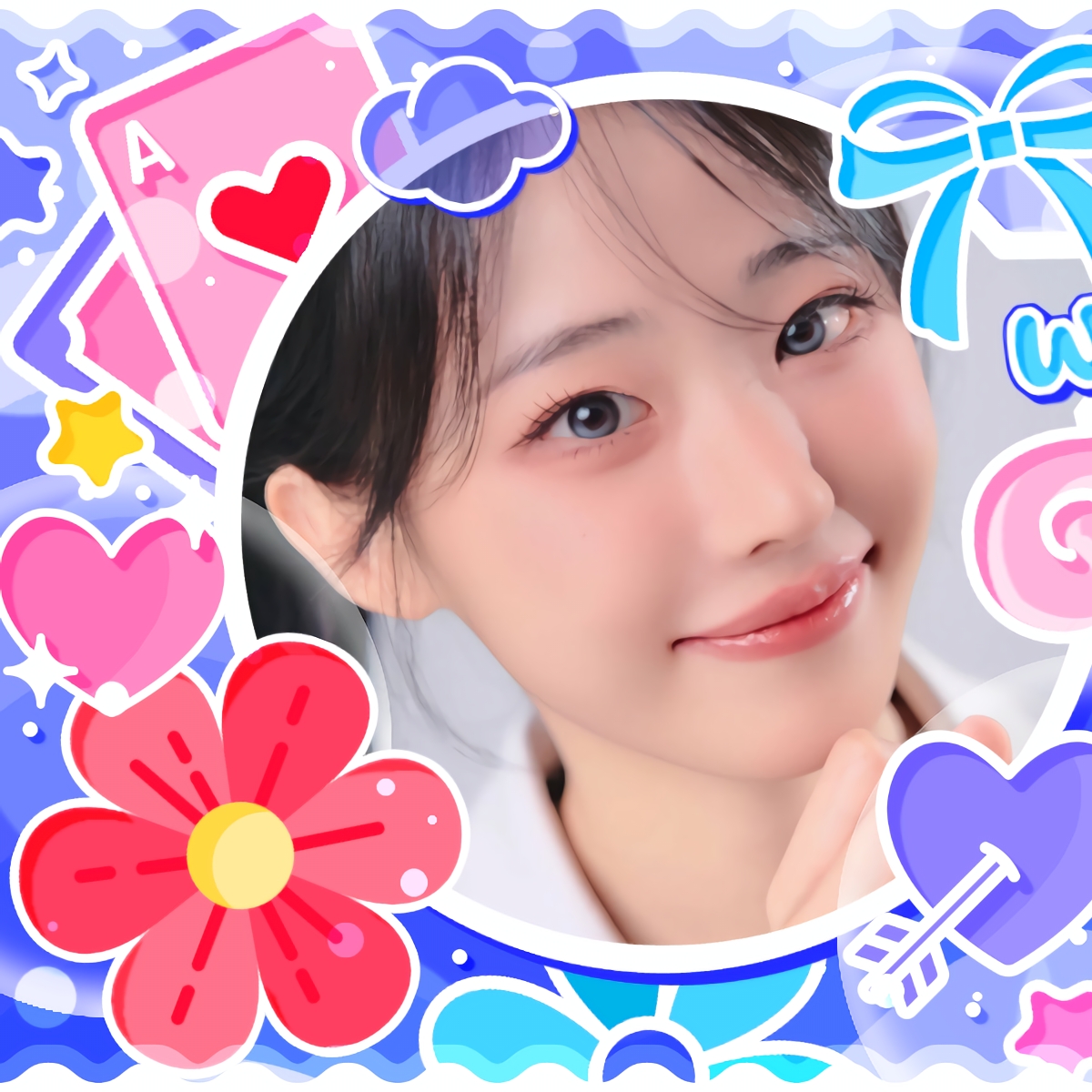 Recent activity shot of Hina (QWER)