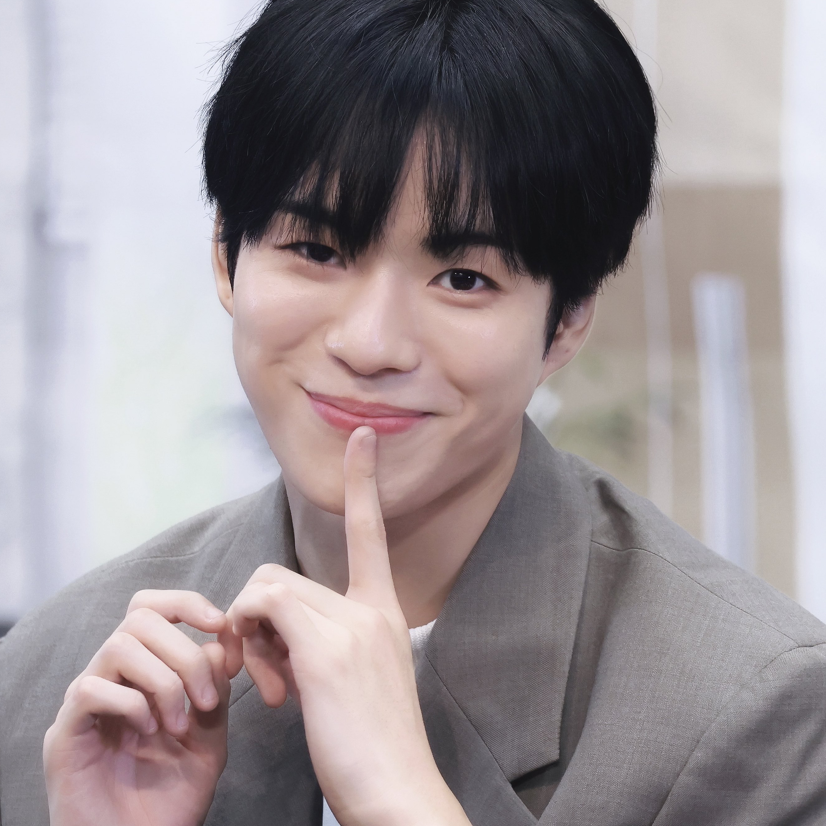 Behind-the-scenes cut of Yoon Jaehyuk (TREASURE)