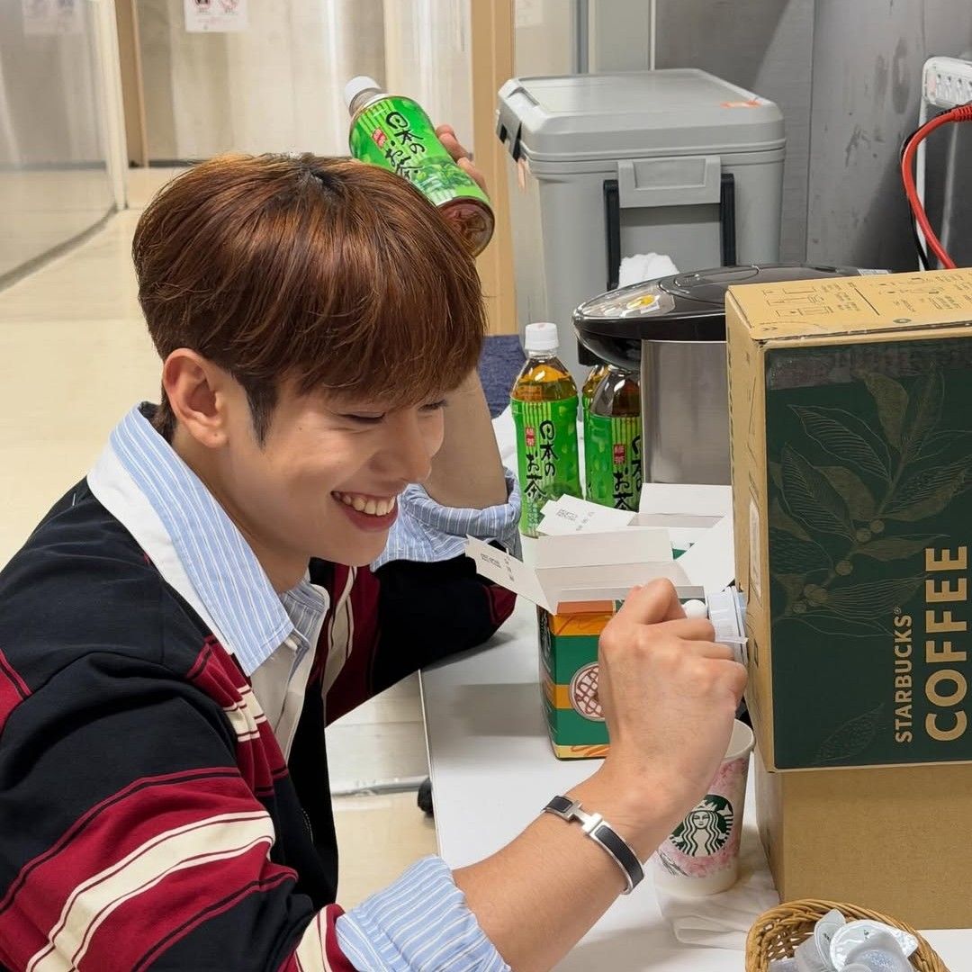 Behind-the-scenes cut of Kim Donghyun (AB6IX)