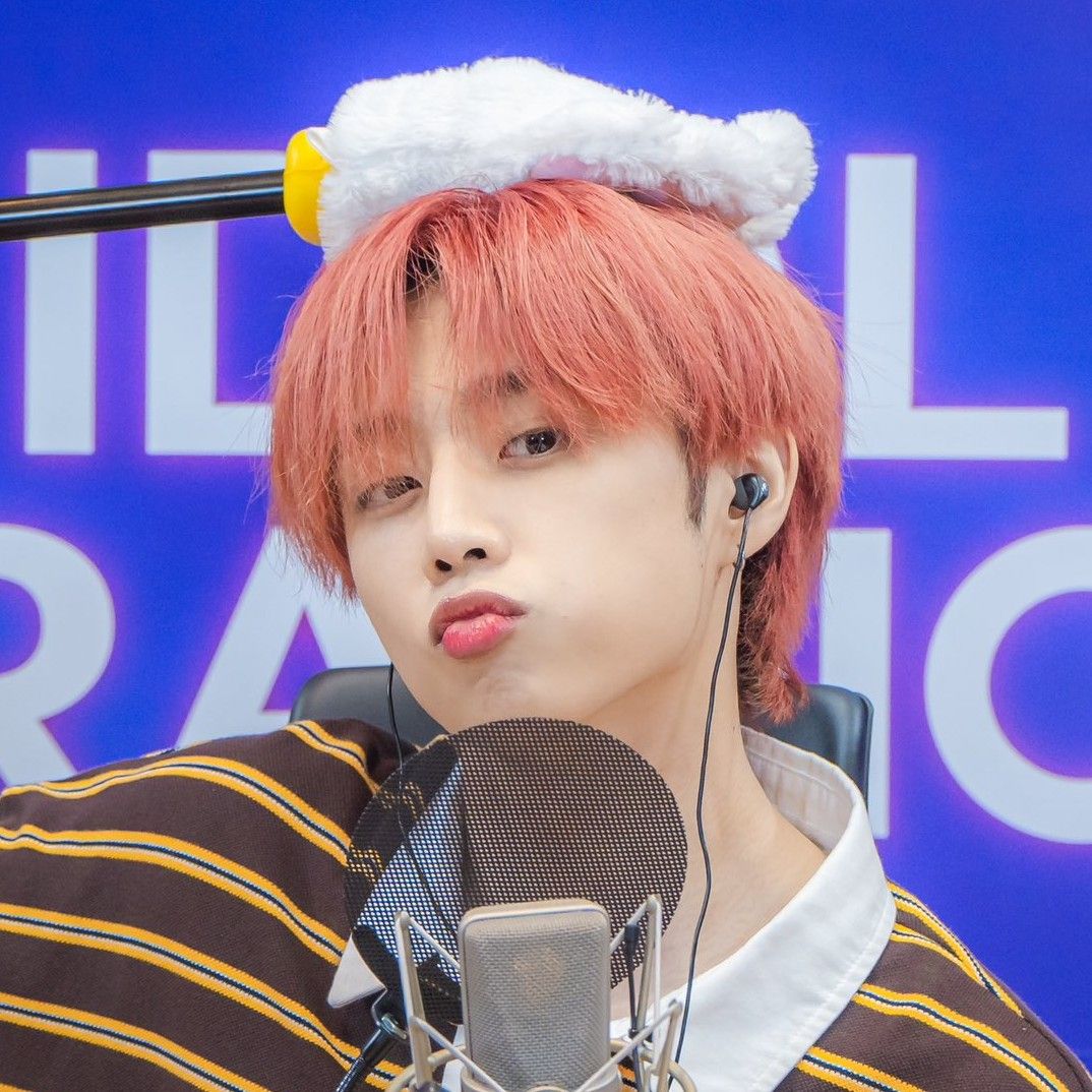 Behind-the-scenes cut of Sunwoo (THE BOYZ)