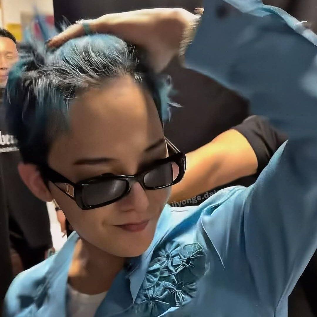Recent activity shot of G-DRAGON (BIGBANG)