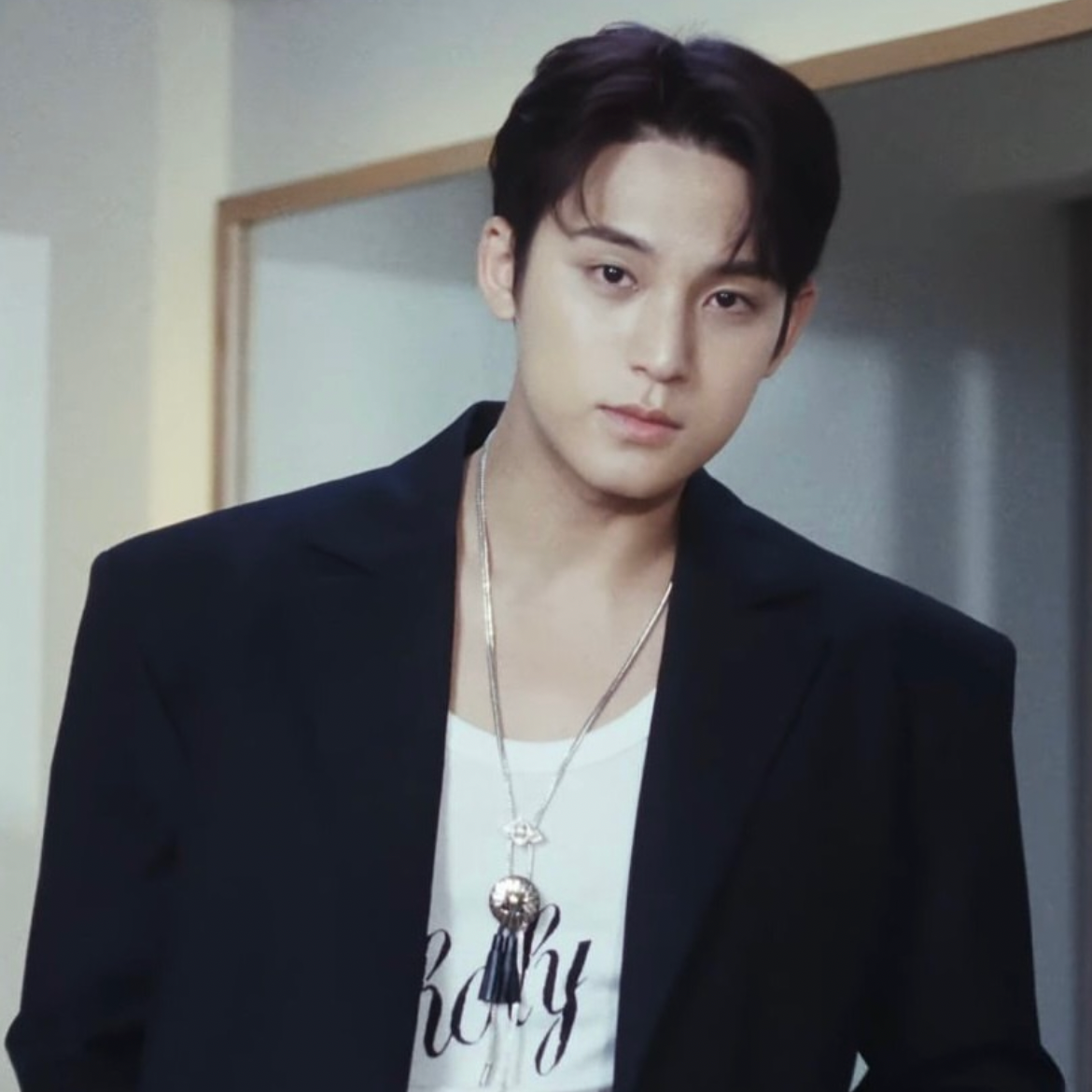 Foto terbaru Mingyu (SEVENTEEN)