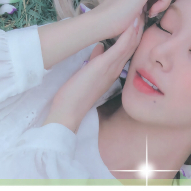 Latest photo of Chaeyoung (TWICE)