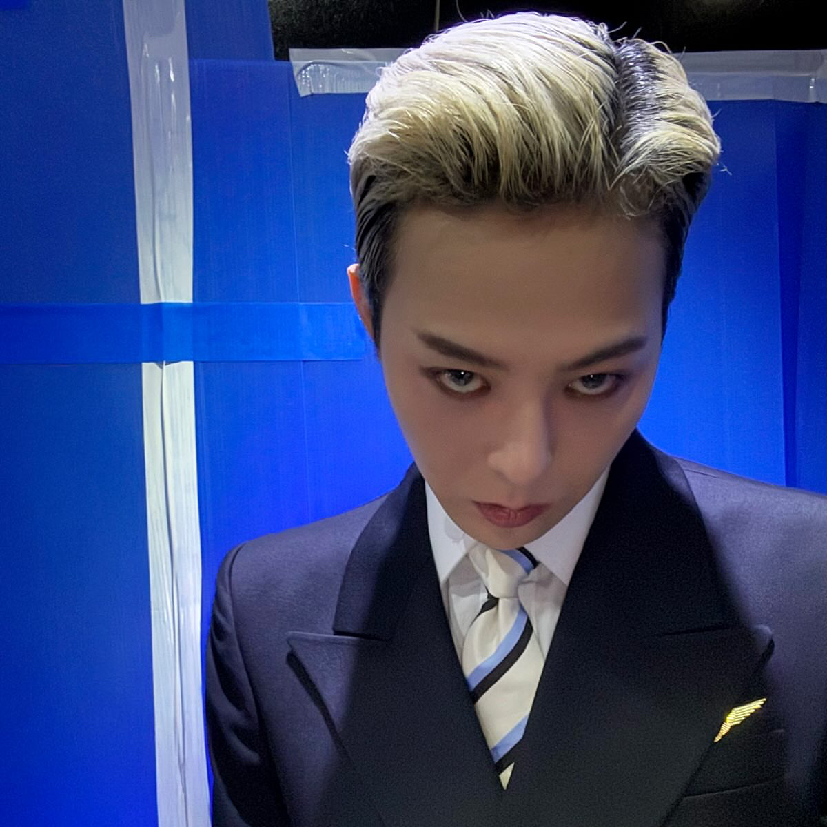 Foto terbaru G-DRAGON (BIGBANG)