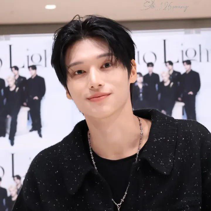 Recent activity shot of Wooyoung (ATEEZ)