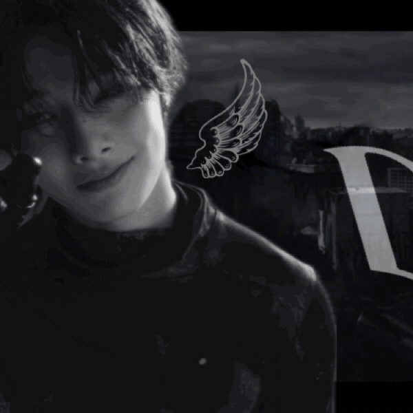 Behind-the-scenes cut of I.N (Stray Kids)