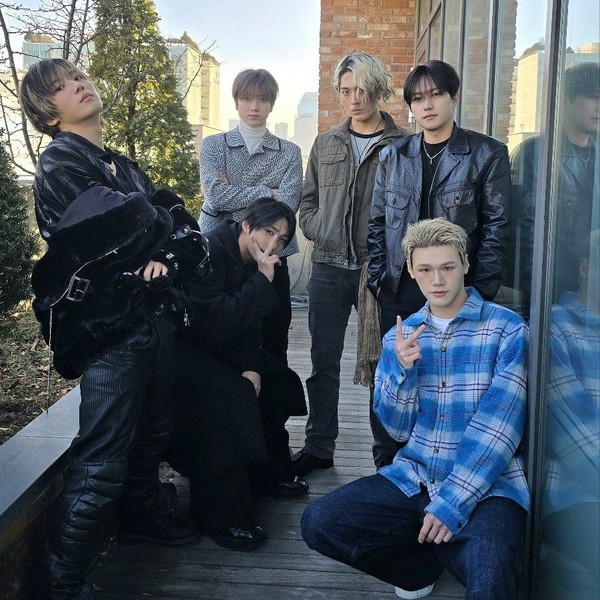 Shining profile picture of JUST B on today's Choeaedol