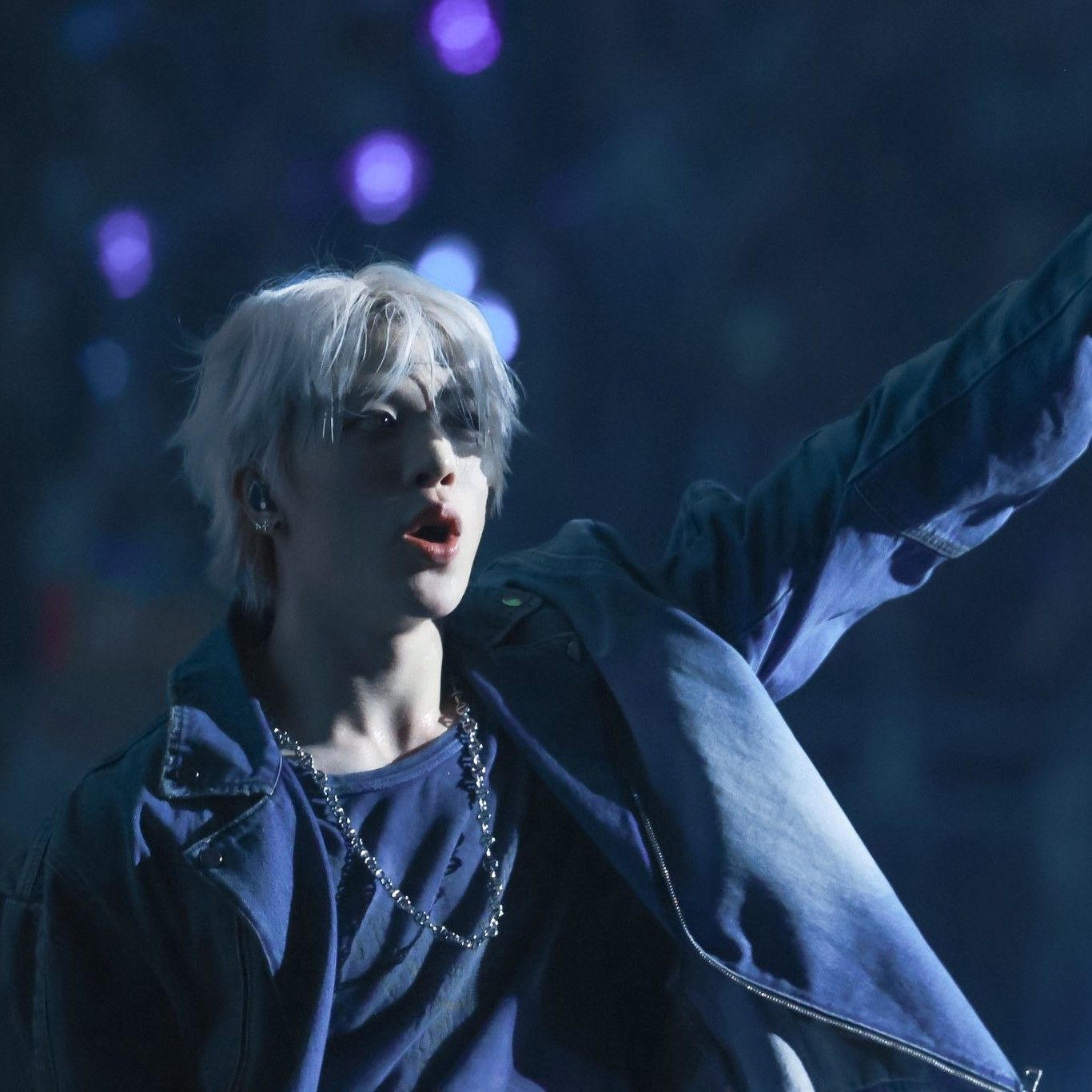 Foto aktivitas terbaru So Junghwan (TREASURE)