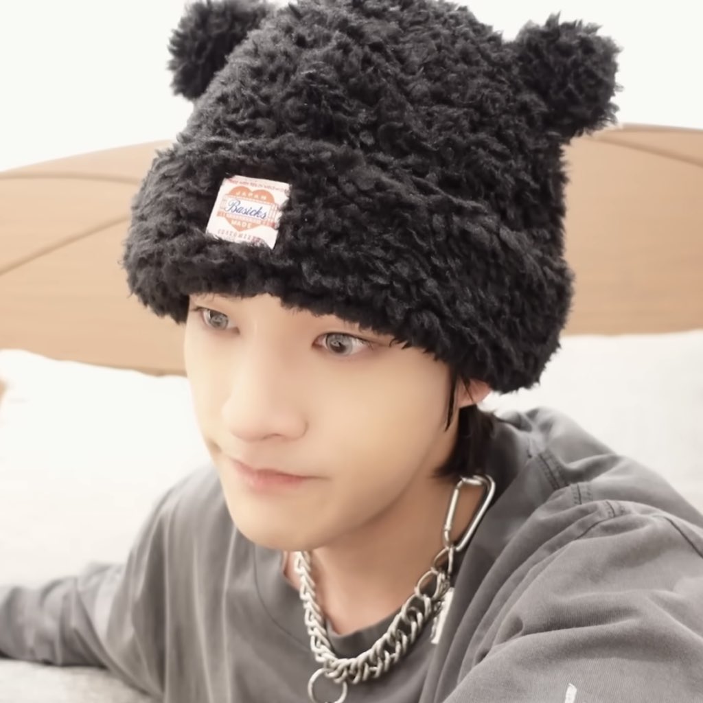 Momen yang diabadikan oleh penggemar Jake (ENHYPEN)