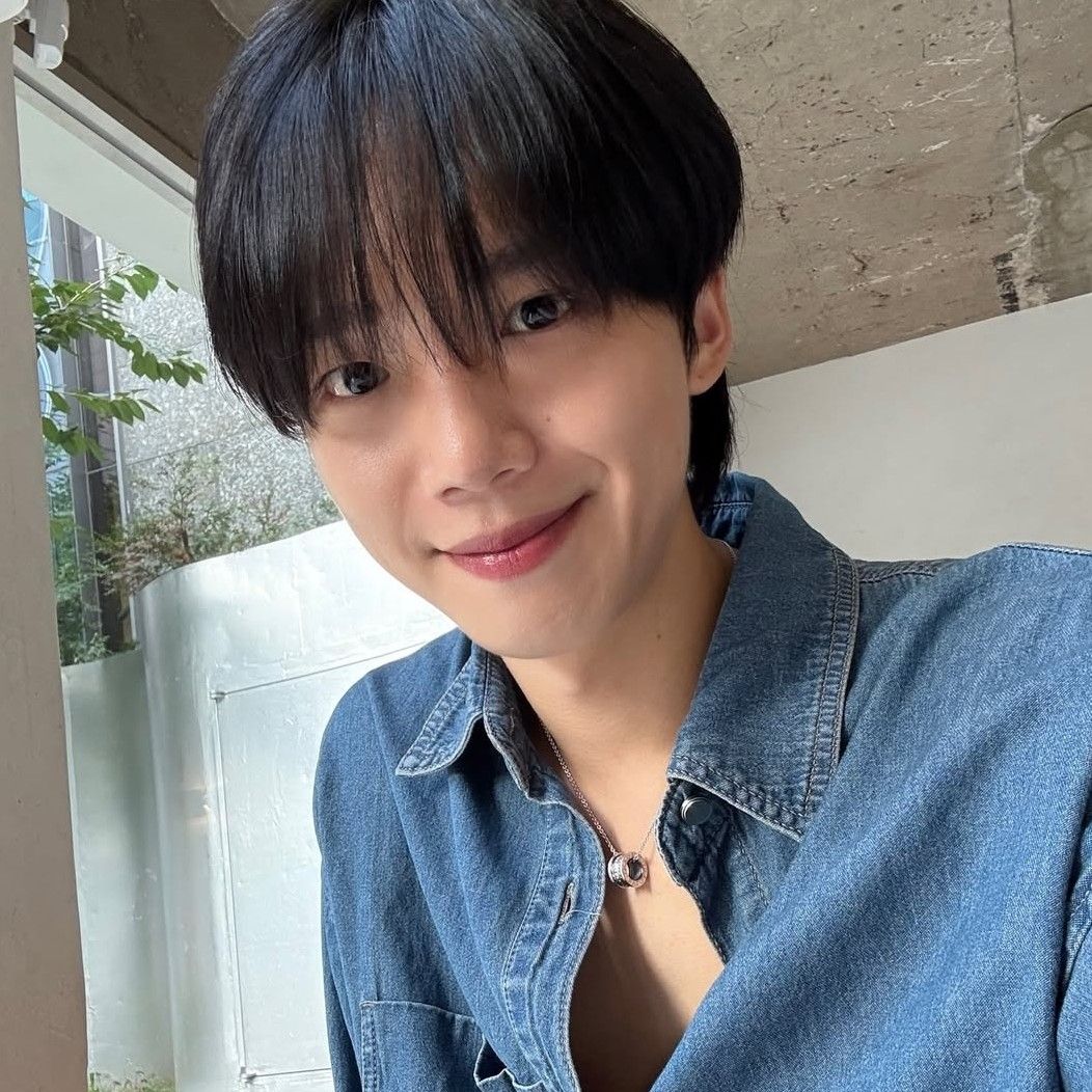 A moment captured by Lim Youngmin's fan