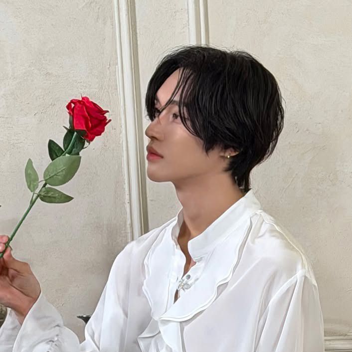 Recent activity shot of Wonbin (RIIZE)