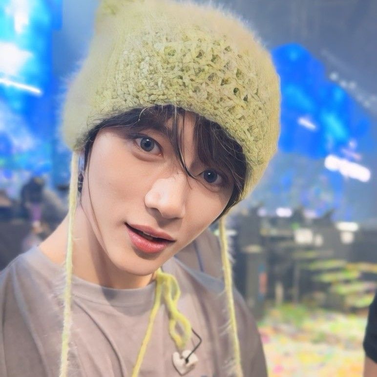 Latest photo of Beomgyu (TOMORROW X TOGETHER)