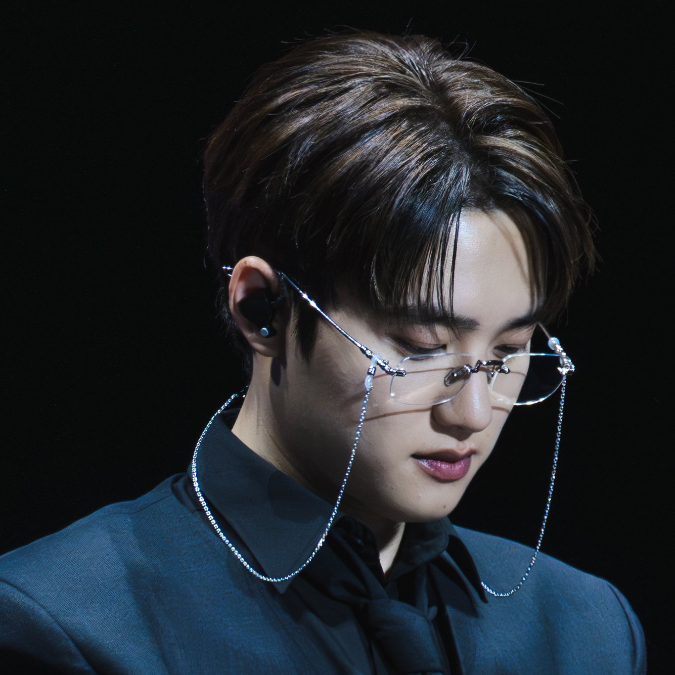 Behind-the-scenes cut of D.O. (EXO)