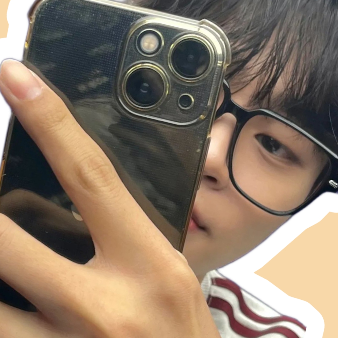 Behind-the-scenes cut of Lee Daehwi (AB6IX)