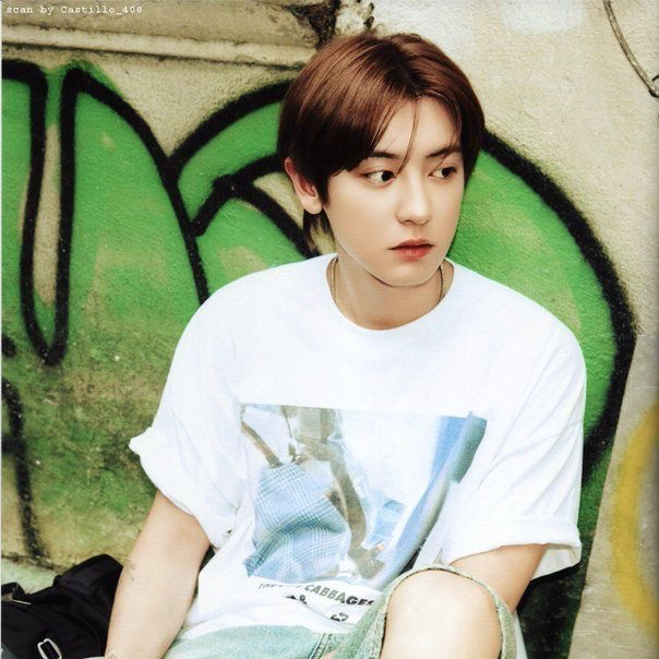 燦烈 (EXO)粉絲拍下的瞬間