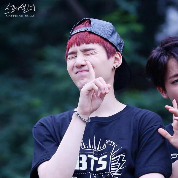 SUGA (防弹少年团)粉丝拍下的瞬间