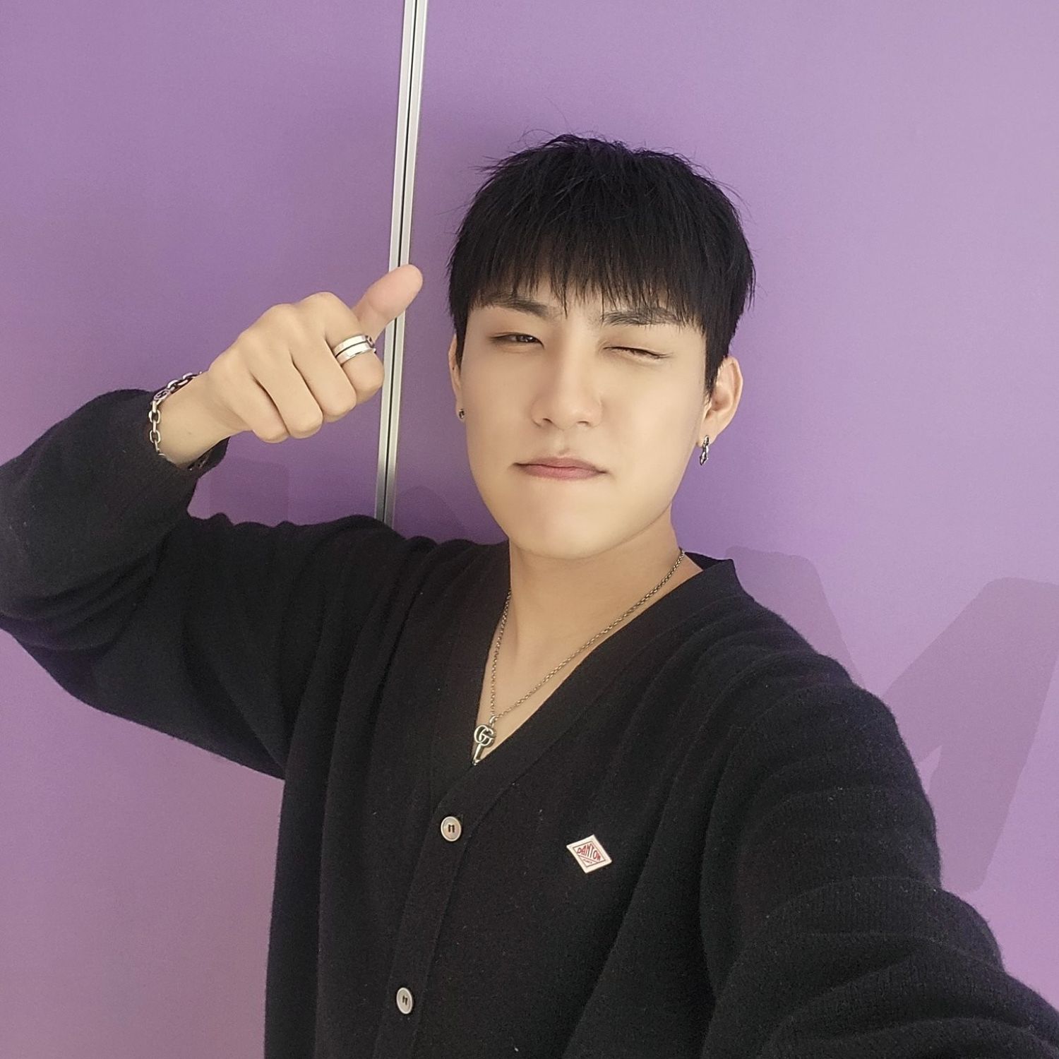 Behind-the-scenes cut of Park Woojin (AB6IX)