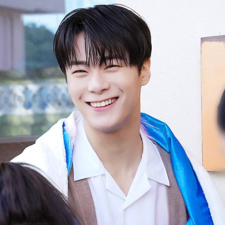 Latest photo of Moonbin (ASTRO)