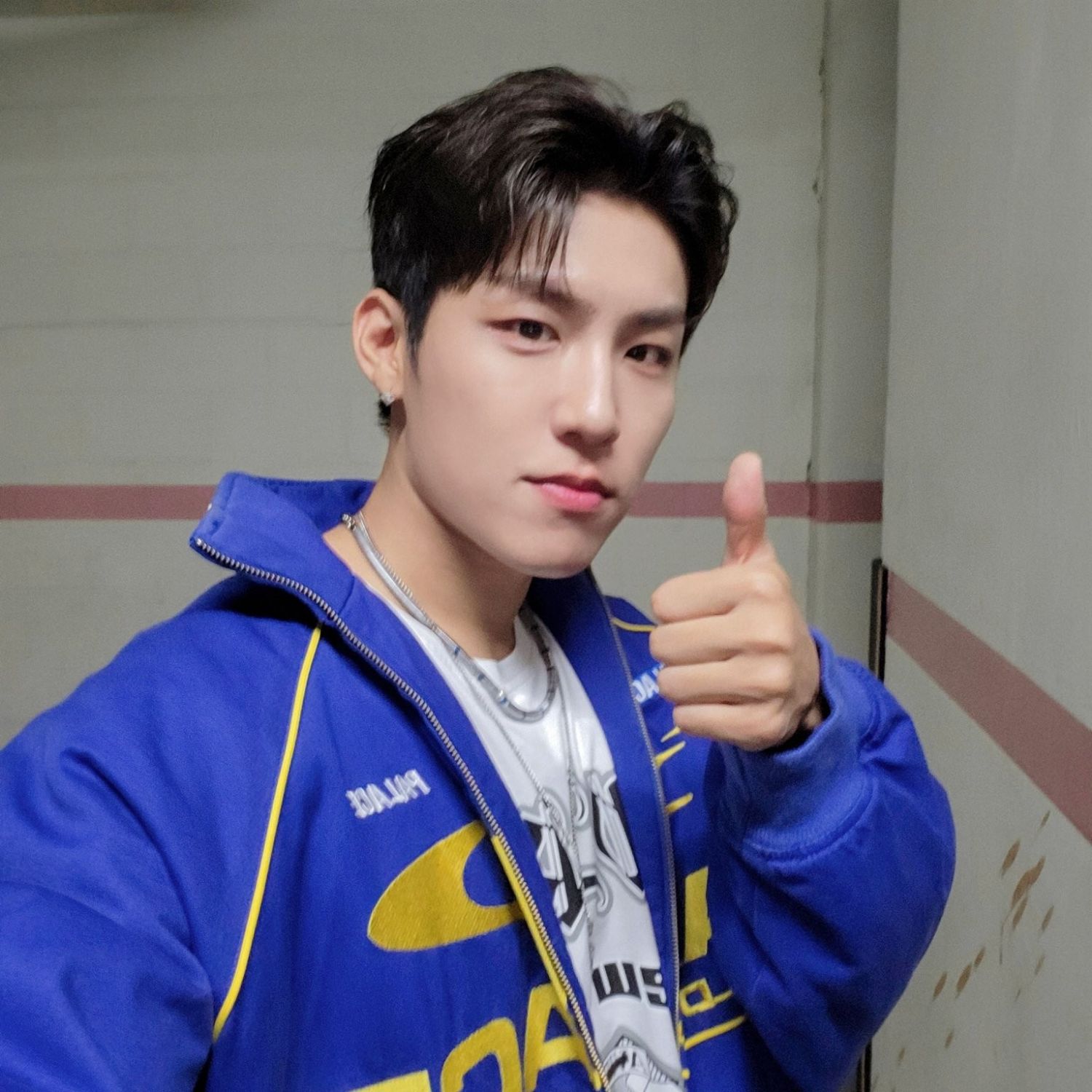 A moment captured by Park Woojin (AB6IX)'s fan