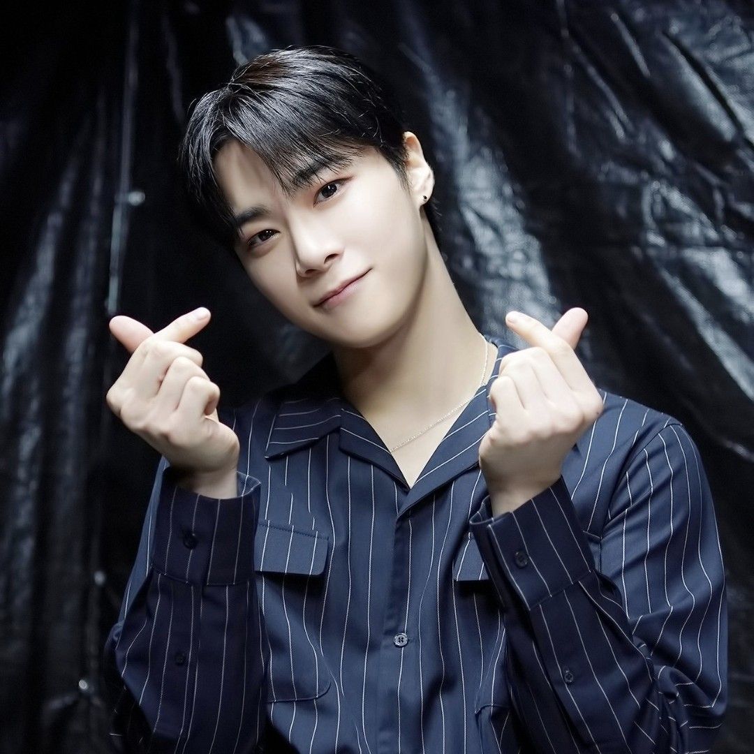 Behind-the-scenes cut of Moonbin (ASTRO)