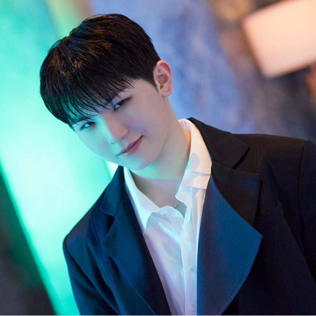 A moment captured by Woozi (SEVENTEEN)'s fan