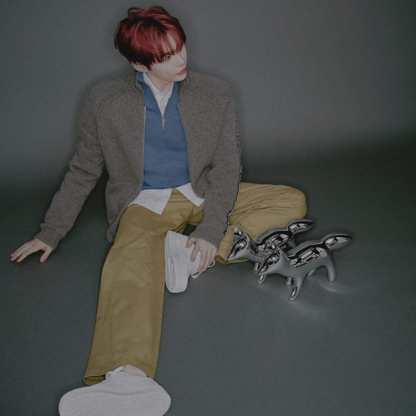 Recent activity shot of Sung Hanbin (ZEROBASEONE)