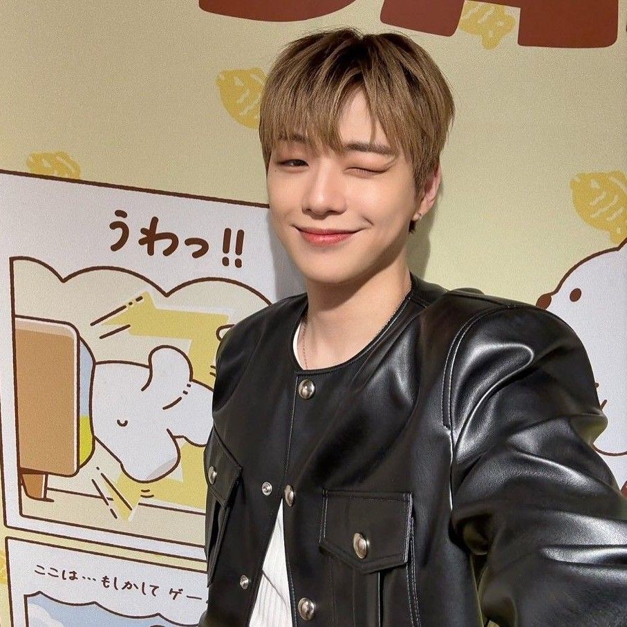 강다니엘의 비하인드 컷