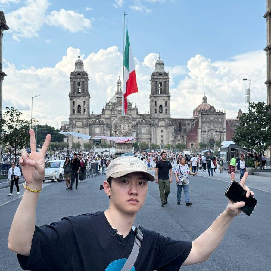 D.O. (EXO)粉絲拍下的瞬間