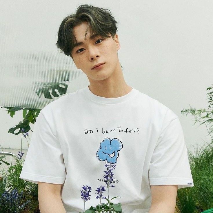 아스트로의 최신 사진