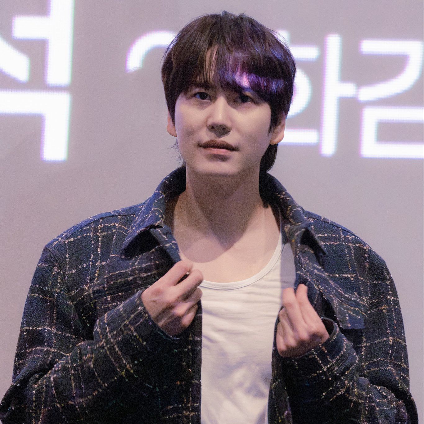 Behind-the-scenes cut of Kyuhyun (Super Junior)