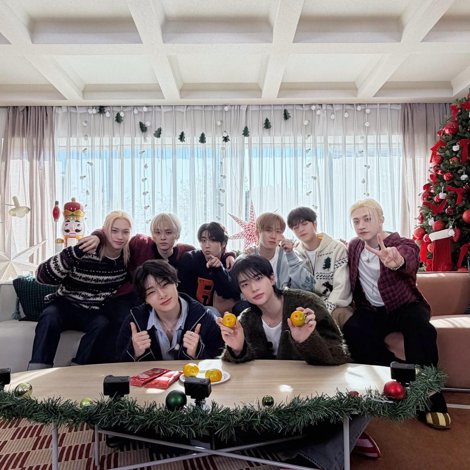 Stray Kids의 비하인드 컷