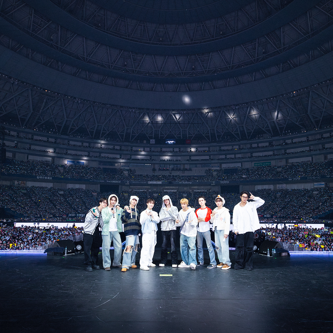 SEVENTEENの舞台裏ショット