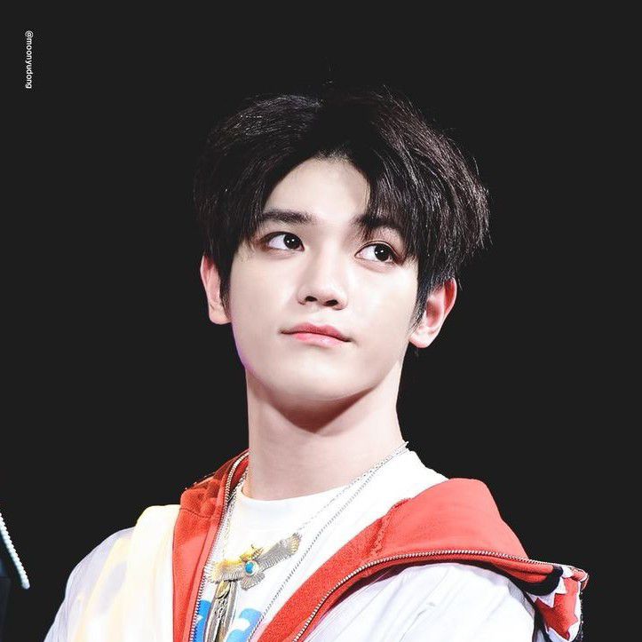 泰容 (NCT 127)的幕后花絮